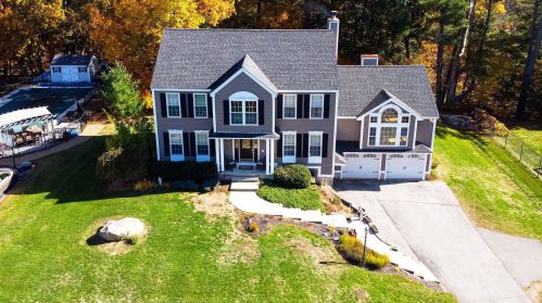 37 Hawk Dr, Salem, NH 03079-1366
