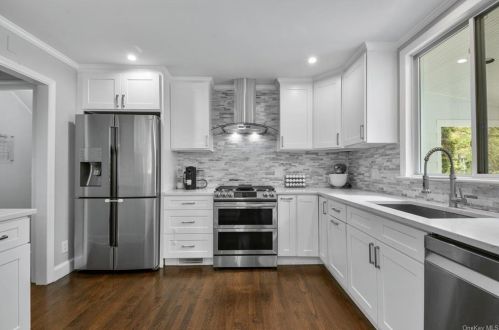 40 Hillandale Rd, Rye Brook NY  10573-1705 exterior