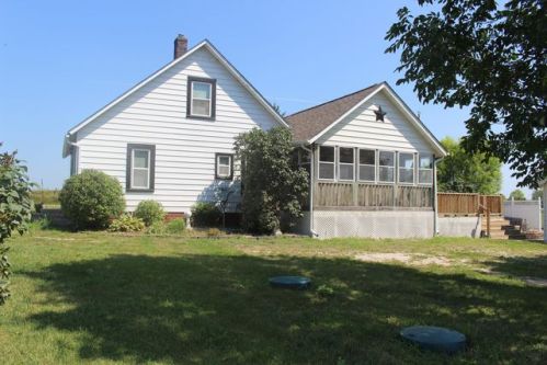 14575 128th St, Zook Spur, IA 50156-7441