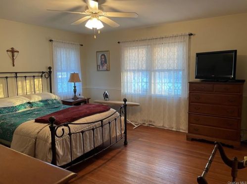 205 Titusville Rd, Poughkeepsie NY  12603-3270 exterior