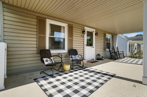 1800 Sweetbriar Ln, Springfield, OH 45505-4326