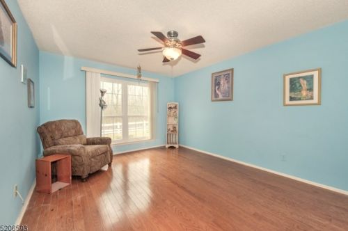 235 Robertson Way, Lincoln Park NJ  07035-1858 exterior