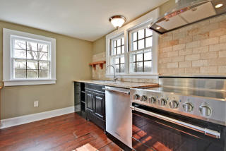 775 Larger Cross Rd, Bedminster NJ  07921-2795 exterior