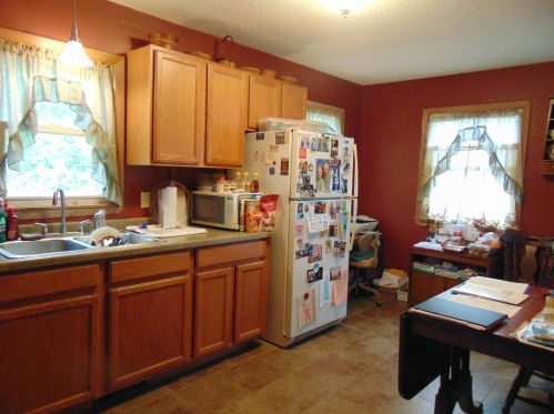 614 9th Ave, Otisco, MN 56093-3520