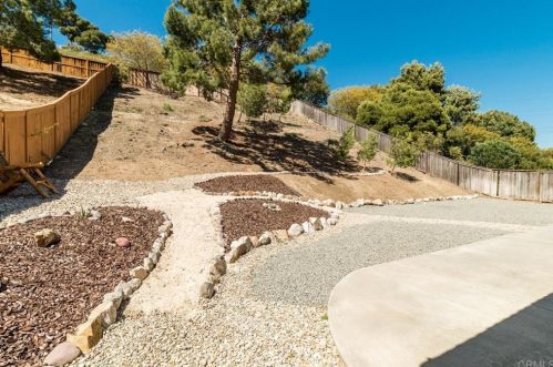 3442 Ashwood Ct, Oceanside CA  92058-7001 exterior