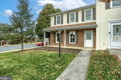 701 Allenview Dr, Navy Sup Dpt, PA 17055-6189