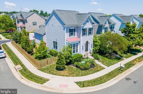 14312 Broadwinged Dr, Gainesville, VA 20155-5929