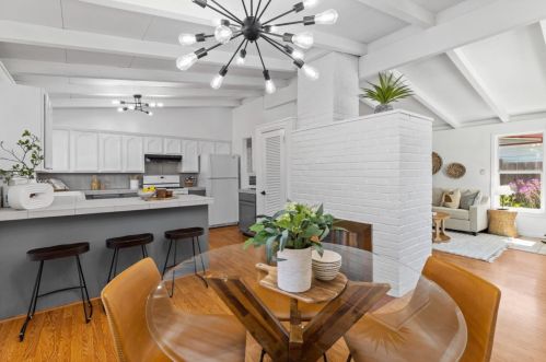 1210 Pecos Way, Sunnyvale CA  94089-2325 exterior