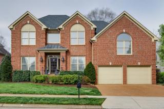 261 Karnes Dr, Franklin, TN 37064-5759