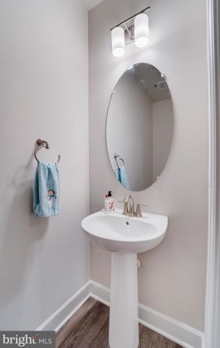 14957 River Walk Way, Woodbridge VA  22191 exterior