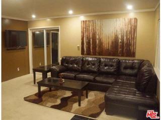 4060 Ursula Ave, Los Angeles, CA 90008-2003