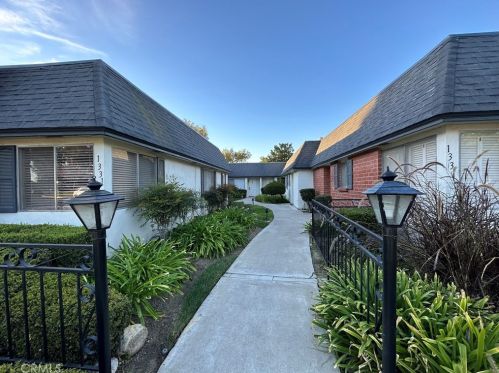 1331 Victoria Dr, Fullerton CA 92831-3457 exterior