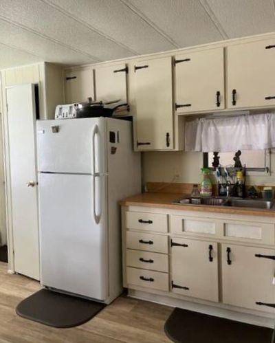 8 Placido Ln, Fort Pierce, FL 34952-2330