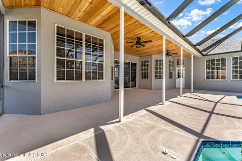 816 Brookstone Dr, Merritt Island FL  32952-4141 exterior