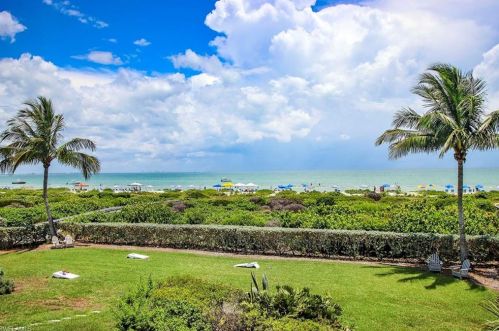 845 Gulf Dr, Sanibel, FL 33957-7096
