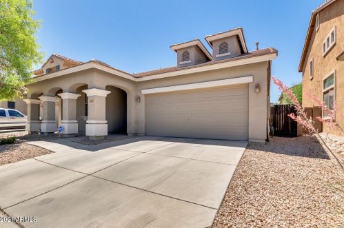 3861 Waite Ln, Gilbert, AZ 85295-7217