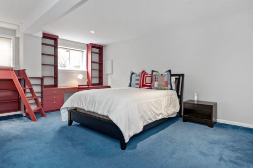 1209 Oenoke Rdg, New Canaan CT  06840-2613 exterior