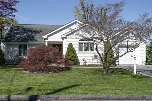 123 Sherman Ave, Hawthorne, NY 10532-2507