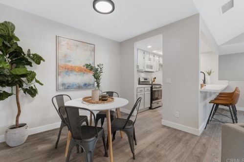 353 Windy Ln, Vista CA  92083-5766 exterior