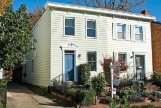 608 D St, Washington, DC 20003-2710