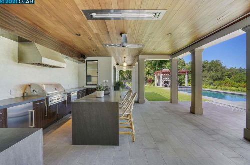 519 Miner Rd, Orinda CA  94563-1426 exterior