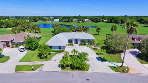4398 Gator Trace Ln, Fort Pierce, FL 34982-6807