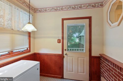 41 Blossom Ln, Schuylkill Haven PA  17972-1808 exterior