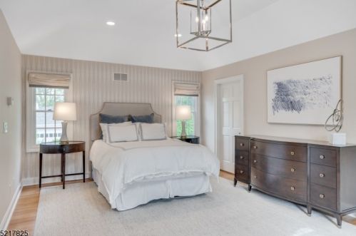 755 Fairmount Ave, Chatham Township NJ  07928-1161 exterior