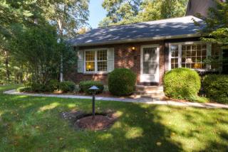 65 Main St, Essex CT  06426-1150 exterior
