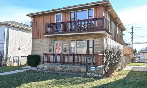 6927 Hampton Ave, Milwaukee, WI 53218-4807