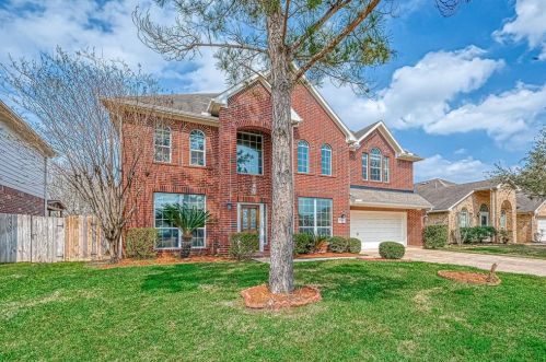 11205 Sunlit Bay Dr, Pearland TX  77584-8291 exterior
