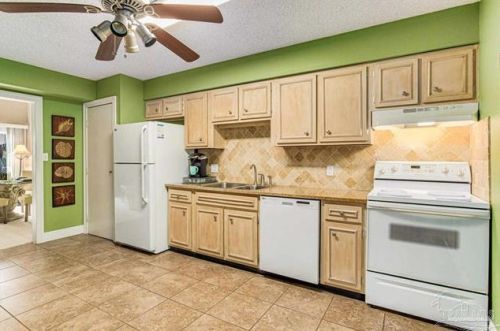 4810 Huron Dr, Pensacola FL  32507-8739 exterior