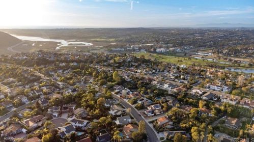 2257 Plazuela St, Carlsbad CA  92009-8029 exterior
