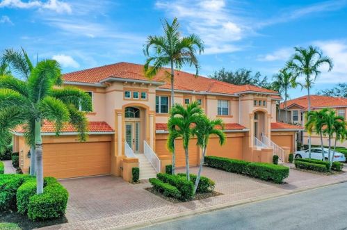 9030 Palmas Grandes Blvd, Bonita Springs, FL 34135-2833