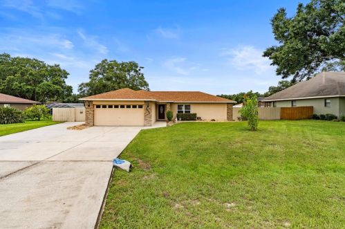 4335 Thomas Wood Ln, Winter Haven, FL 33880-1154