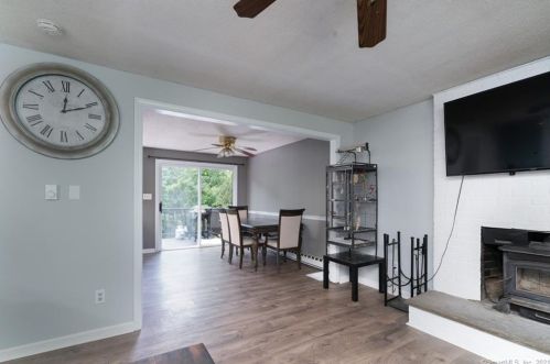 270 Main St, Terryville CT  06786-5903 exterior