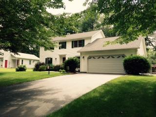 12 Sudbury Rd, Bethlehem Center, NY 12077-2947