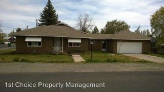 131 Polk St, Merrill, OR 97633-3210