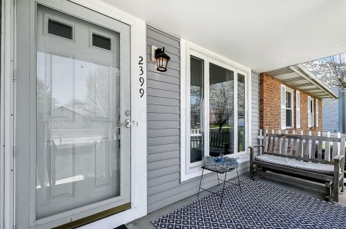 2399 Dorothy Ln, Darbydale, OH 43123-2954
