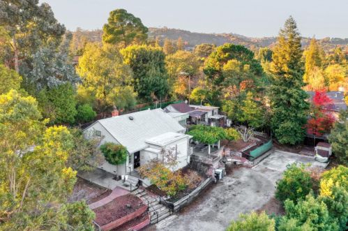 100 Acacia Ln, Redwood City, CA 94062-2708