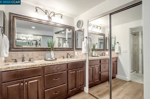 2145 Myrtle Beach Ln, Danville CA  94526-6213 exterior