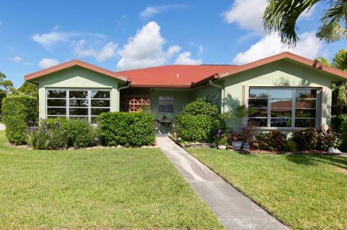 1700 Lakefront Blvd, Fort Pierce, FL 34982-8002