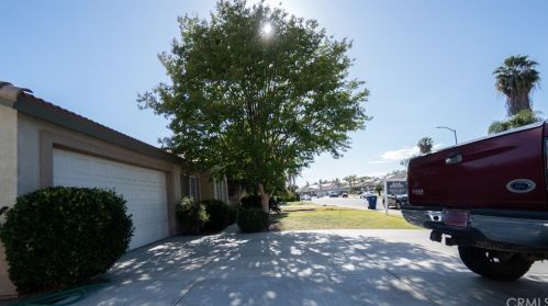 10717 Anacostia Way, Bakersfield CA 93311-3203 exterior