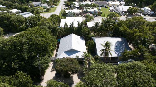 120 1st St, Key Largo FL  33037-4856 exterior