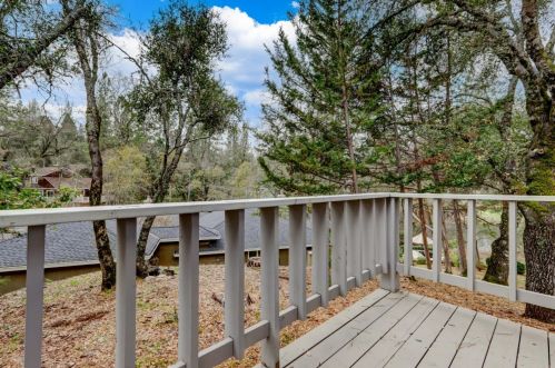 19007 Chickadee Ct, Lake Wildwood CA  95946-9644 exterior