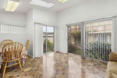 24409 Neece Ave, Torrance CA  90505-6523 exterior