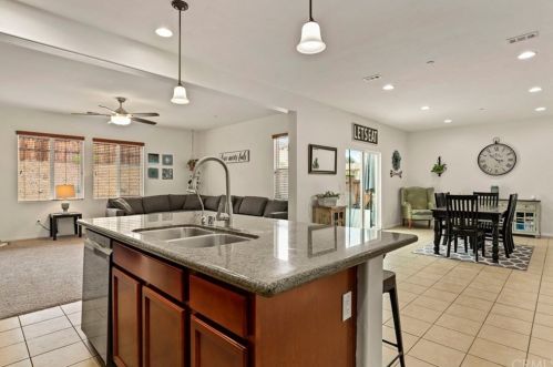 36238 Trail Creek Cir, Wildomar CA  92595-7554 exterior