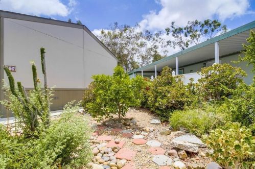 2003 Bayview Heights Dr, San Diego CA 92105-5500 exterior