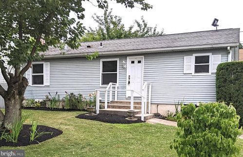 331 Bridge St, Yardley, PA 19067-0071