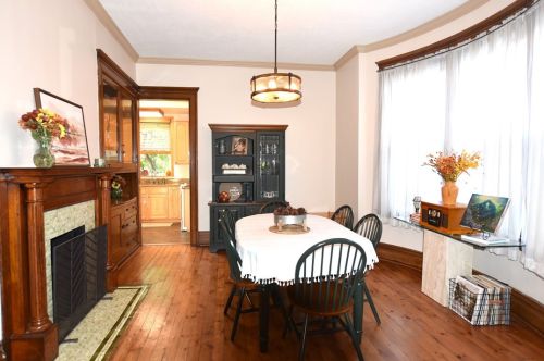 36 Hawthorne Ave, Pittsburgh PA  15205-4512 exterior